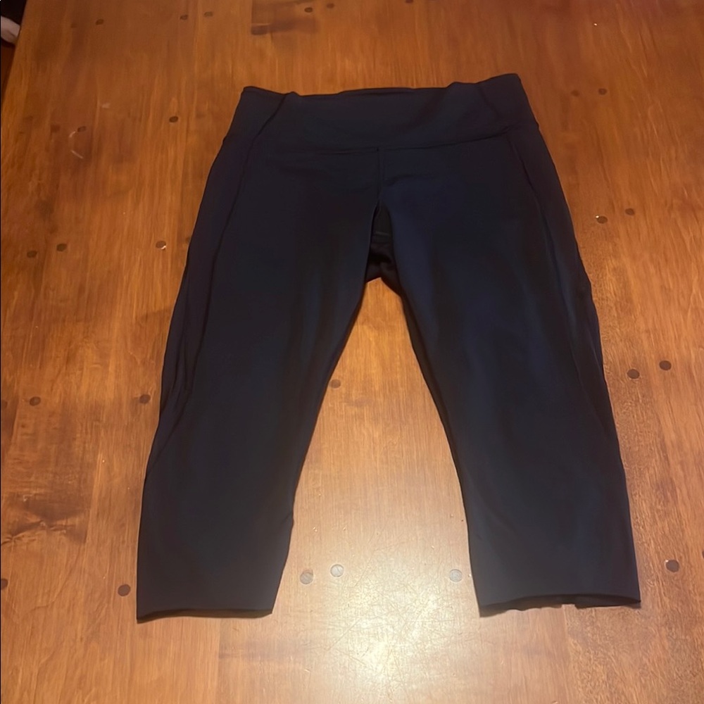 Lululemon black leggings